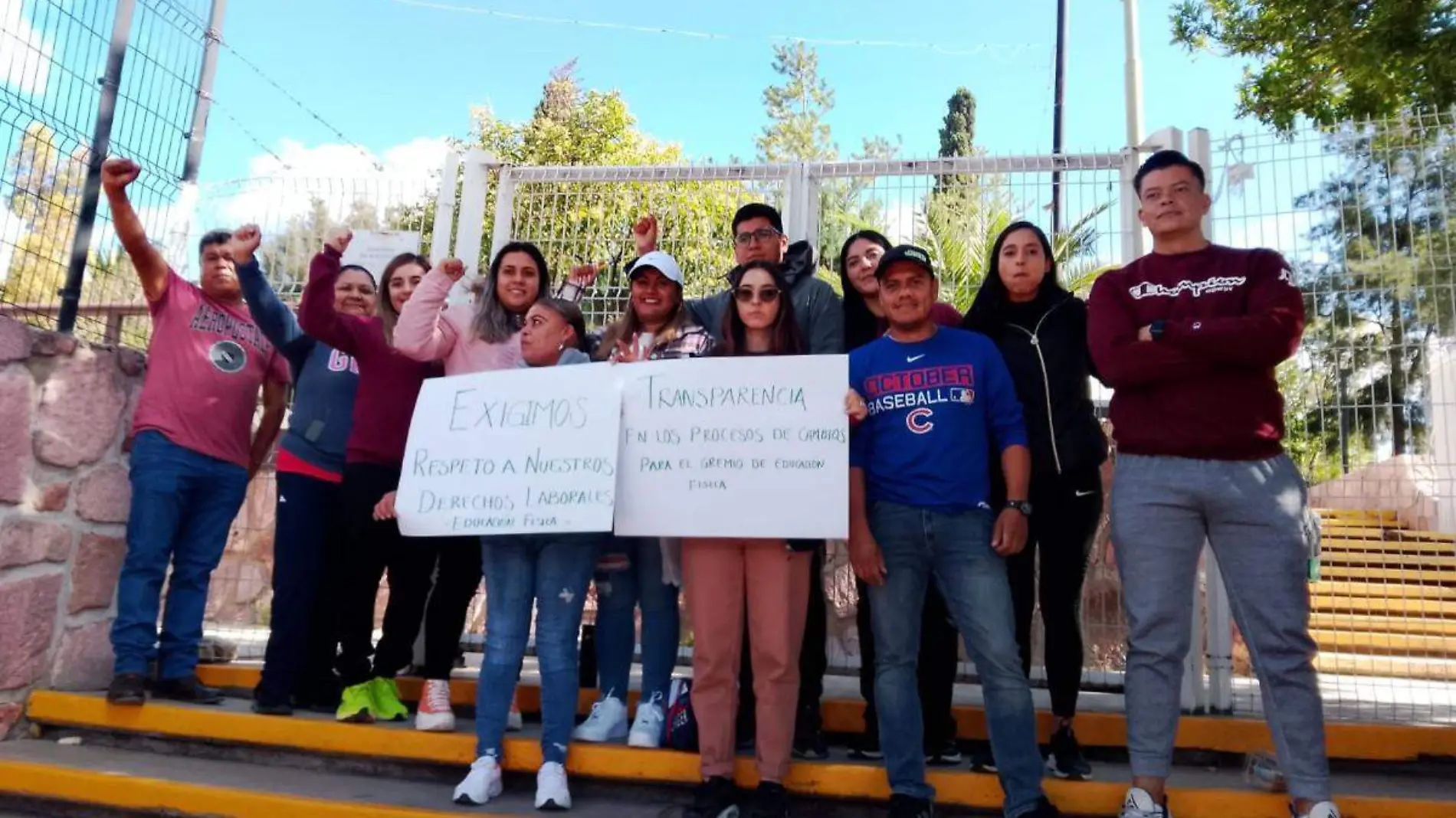 Profesores protestando